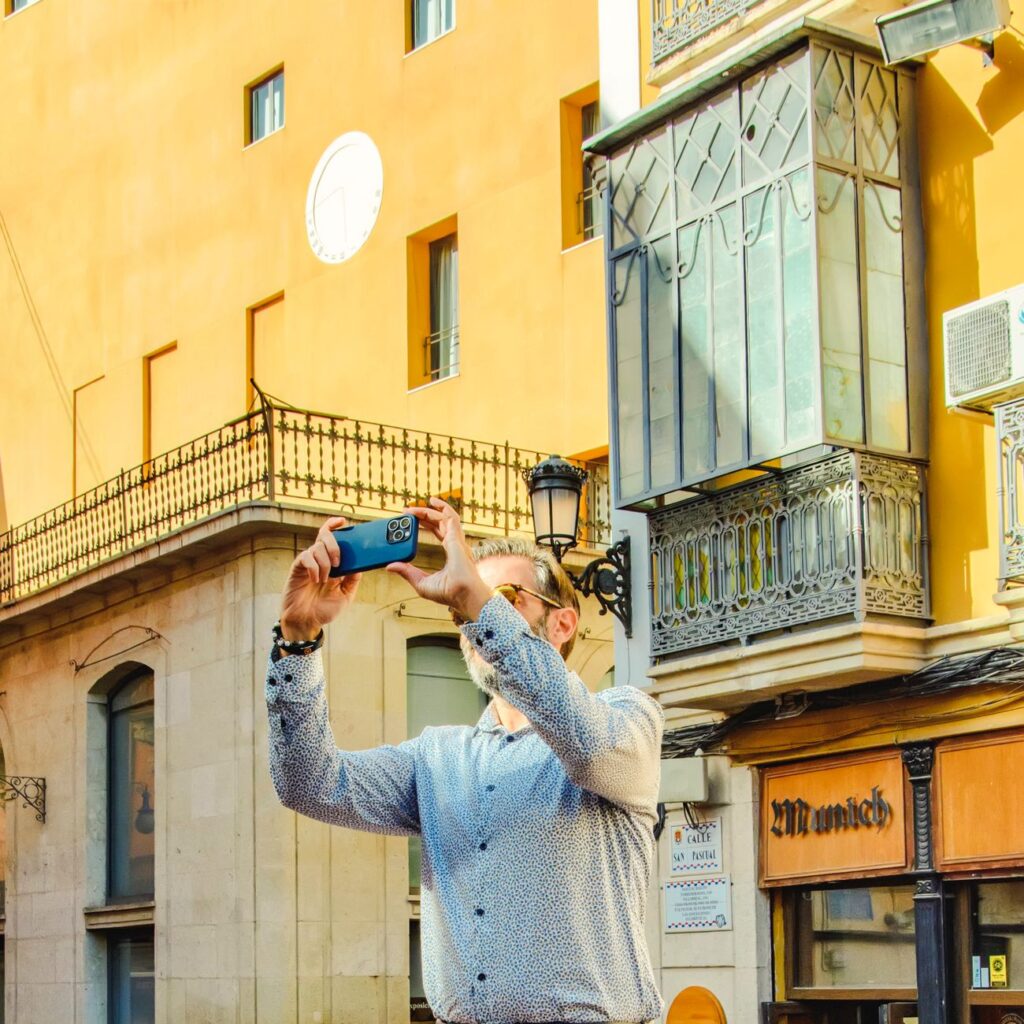 Análisis de las diferencias entre 4G y 5G: ¿vale la pena el cambio? 1 pexels photo 33188013